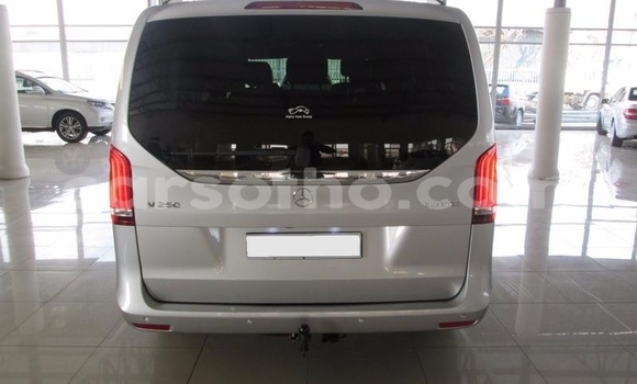 Acheter Occasion Voiture Mercedes-Benz Vito Gris à Hlotse, Leribe Acheter Occasion Voiture Mercedes-Benz Vito Gris à Hlotse, Leribe