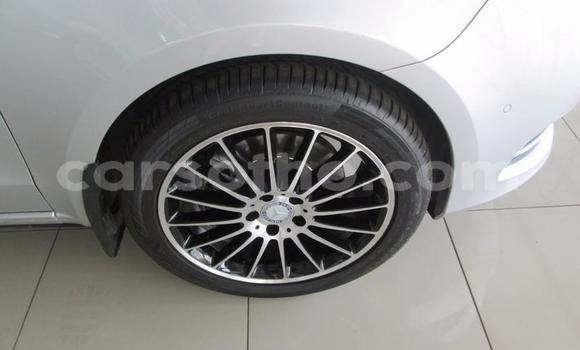 Acheter Occasion Voiture Mercedes-Benz Vito Gris à Hlotse, Leribe Acheter Occasion Voiture Mercedes-Benz Vito Gris à Hlotse, Leribe