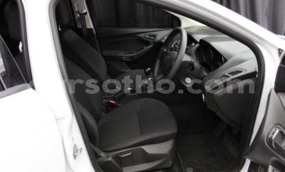 Acheter Occasion Voiture Ford Focus Blanc à Maseru, Maseru Acheter Occasion Voiture Ford Focus Blanc à Maseru, Maseru