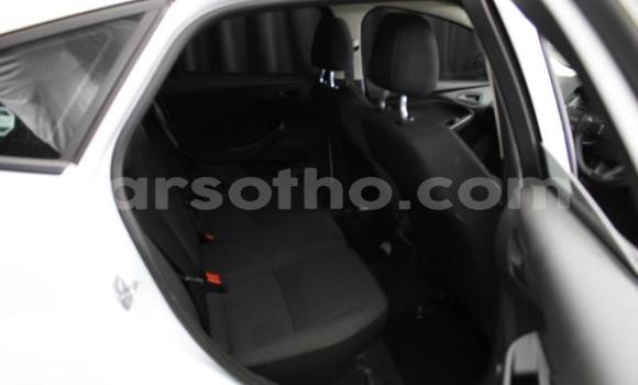 Acheter Occasion Voiture Ford Focus Blanc à Maseru, Maseru Acheter Occasion Voiture Ford Focus Blanc à Maseru, Maseru