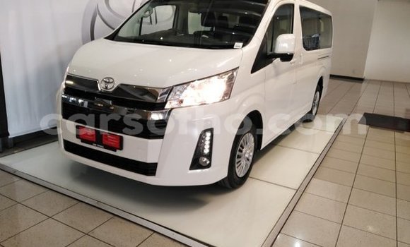Acheter Occasion Voiture Toyota 4Runner Blanc à Hlotse, Leribe Acheter Occasion Voiture Toyota 4Runner Blanc à Hlotse, Leribe