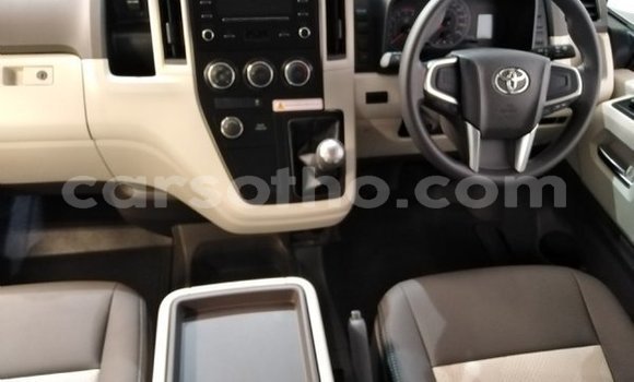 Acheter Occasion Voiture Toyota 4Runner Blanc à Hlotse, Leribe Acheter Occasion Voiture Toyota 4Runner Blanc à Hlotse, Leribe