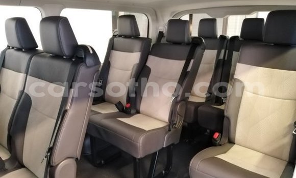 Acheter Occasion Voiture Toyota 4Runner Blanc à Hlotse, Leribe Acheter Occasion Voiture Toyota 4Runner Blanc à Hlotse, Leribe
