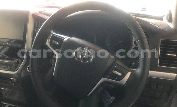 Acheter Occasion Voiture Toyota Land Cruiser Prado Gris à Butha–Buthe, Thaba-Tseka Acheter Occasion Voiture Toyota Land Cruiser Prado Gris à Butha–Buthe, Thaba-Tseka