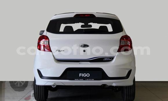 Sayi Na hannu Ford Flex White Mota in Maseru a Maseru Sayi Na hannu Ford Flex White Mota in Maseru a Maseru