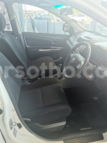 Big with watermark toyota avanza leribe hlotse 13535