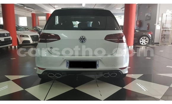 Acheter Occasion Voiture Volkswagen Golf R Blanc à Hlotse, Leribe Acheter Occasion Voiture Volkswagen Golf R Blanc à Hlotse, Leribe