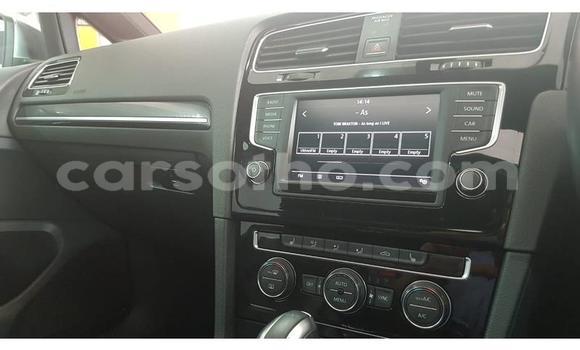 Acheter Occasion Voiture Volkswagen Golf R Blanc à Hlotse, Leribe Acheter Occasion Voiture Volkswagen Golf R Blanc à Hlotse, Leribe