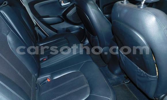 Acheter Occasion Voiture Hyundai ix35 Blanc à Maseru, Maseru Acheter Occasion Voiture Hyundai ix35 Blanc à Maseru, Maseru