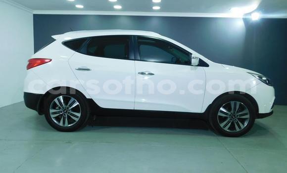 Acheter Occasion Voiture Hyundai ix35 Blanc à Maseru, Maseru Acheter Occasion Voiture Hyundai ix35 Blanc à Maseru, Maseru
