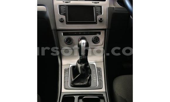 اشتري مستعمل Volkswagen Golf Red سيارة في Hlotse في Leribe اشتري مستعمل Volkswagen Golf Red سيارة في Hlotse في Leribe