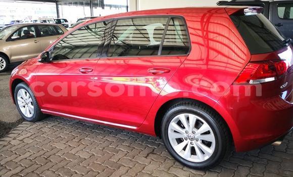 اشتري مستعمل Volkswagen Golf Red سيارة في Hlotse في Leribe اشتري مستعمل Volkswagen Golf Red سيارة في Hlotse في Leribe