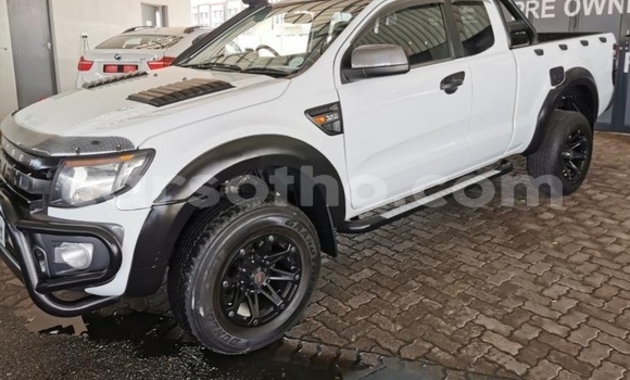 اشتري مستعمل Ford Ranger White سيارة في Hlotse في Leribe اشتري مستعمل Ford Ranger White سيارة في Hlotse في Leribe