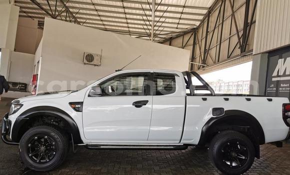اشتري مستعمل Ford Ranger White سيارة في Hlotse في Leribe اشتري مستعمل Ford Ranger White سيارة في Hlotse في Leribe