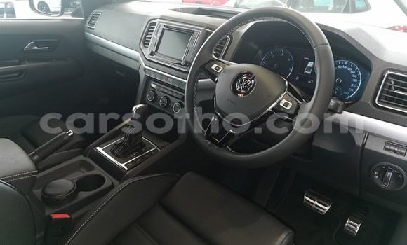 Buy Used Volkswagen Amarok Black Car in Maseru in Maseru Buy Used Volkswagen Amarok Black Car in Maseru in Maseru