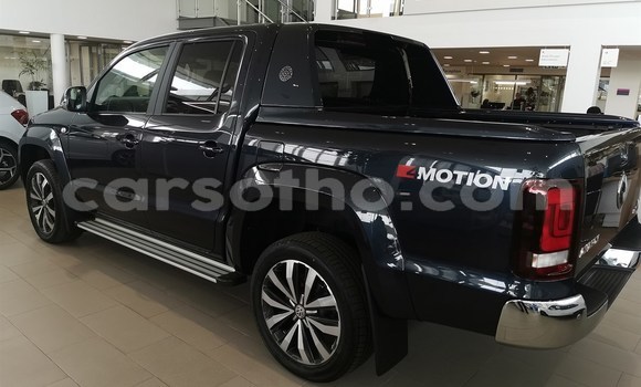 Buy Used Volkswagen Amarok Black Car in Maseru in Maseru Buy Used Volkswagen Amarok Black Car in Maseru in Maseru