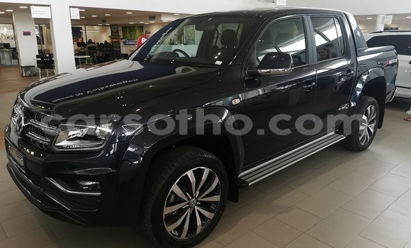 Buy Used Volkswagen Amarok Black Car in Maseru in Maseru Buy Used Volkswagen Amarok Black Car in Maseru in Maseru
