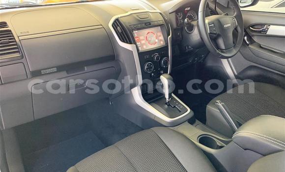Acheter Occasion Voiture Isuzu D–MAX Blanc à Maseru, Maseru Acheter Occasion Voiture Isuzu D–MAX Blanc à Maseru, Maseru