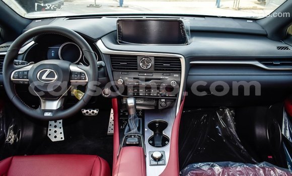 اشتري Imported Lexus RX 300 White سيارة في Import - Dubai في Maseru اشتري Imported Lexus RX 300 White سيارة في Import - Dubai في Maseru