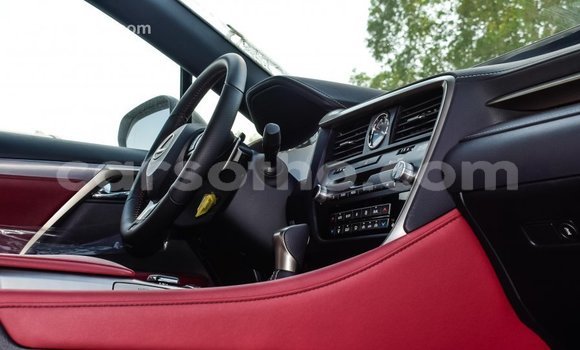 اشتري Imported Lexus RX 300 White سيارة في Import - Dubai في Maseru اشتري Imported Lexus RX 300 White سيارة في Import - Dubai في Maseru