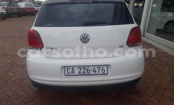 اشتري مستعمل Volkswagen Polo White سيارة في Maseru في Maseru اشتري مستعمل Volkswagen Polo White سيارة في Maseru في Maseru