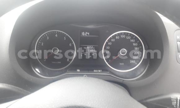 اشتري مستعمل Volkswagen Polo White سيارة في Maseru في Maseru اشتري مستعمل Volkswagen Polo White سيارة في Maseru في Maseru