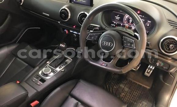 Sayi Na hannu Audi RS3 White Mota in Butha–Buthe a Thaba-Tseka Sayi Na hannu Audi RS3 White Mota in Butha–Buthe a Thaba-Tseka