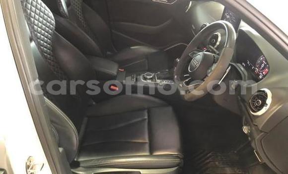 Sayi Na hannu Audi RS3 White Mota in Butha–Buthe a Thaba-Tseka Sayi Na hannu Audi RS3 White Mota in Butha–Buthe a Thaba-Tseka