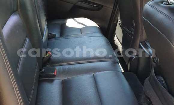 Acheter Occasion Voiture Toyota Hilux Beige à Hlotse, Leribe Acheter Occasion Voiture Toyota Hilux Beige à Hlotse, Leribe