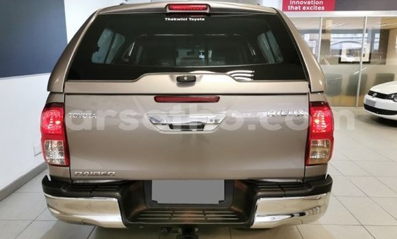 اشتري مستعمل Toyota Hilux Beige سيارة في Butha–Buthe في Thaba-Tseka اشتري مستعمل Toyota Hilux Beige سيارة في Butha–Buthe في Thaba-Tseka