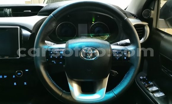 اشتري مستعمل Toyota Hilux Beige سيارة في Butha–Buthe في Thaba-Tseka اشتري مستعمل Toyota Hilux Beige سيارة في Butha–Buthe في Thaba-Tseka