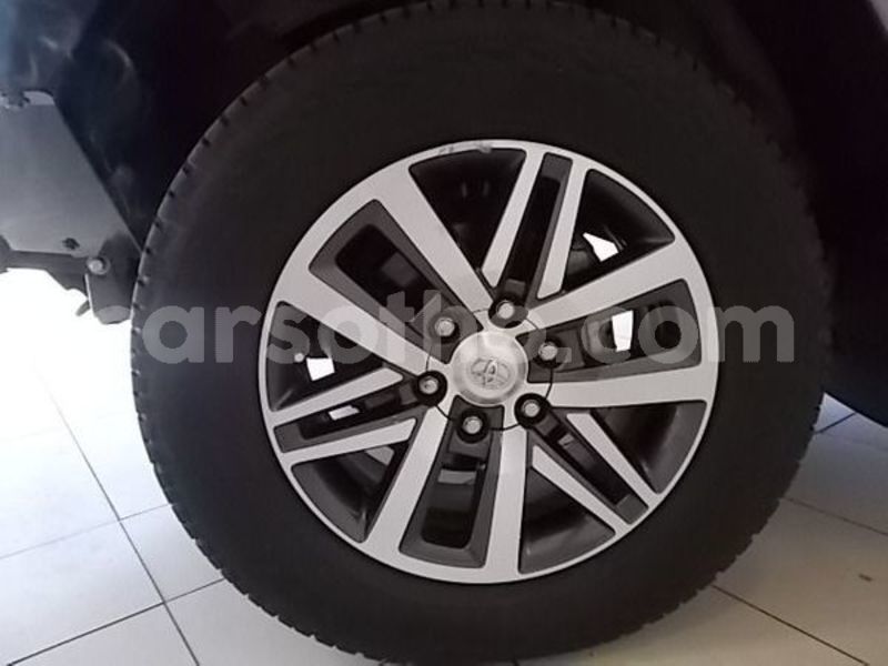 Big with watermark toyota hilux leribe hlotse 13590