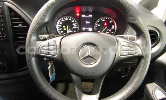 Acheter Occasion Voiture Mercedes-Benz Vito Blanc à Maseru, Maseru Acheter Occasion Voiture Mercedes-Benz Vito Blanc à Maseru, Maseru