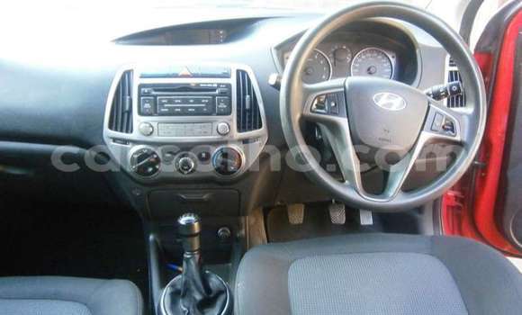 اشتري مستعمل Hyundai i20 Red سيارة في Maseru في Maseru اشتري مستعمل Hyundai i20 Red سيارة في Maseru في Maseru