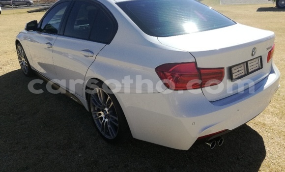 Acheter Occasion Voiture BMW 3–Series Blanc à Maseru, Maseru Acheter Occasion Voiture BMW 3–Series Blanc à Maseru, Maseru