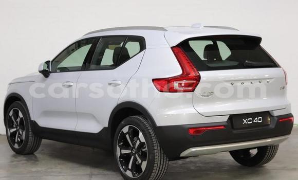 Acheter Occasion Voiture Volvo XC40 Blanc à Maseru, Maseru Acheter Occasion Voiture Volvo XC40 Blanc à Maseru, Maseru