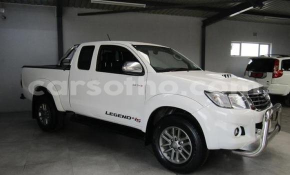 اشتري مستعمل Toyota Hilux White سيارة في Maseru في Maseru اشتري مستعمل Toyota Hilux White سيارة في Maseru في Maseru