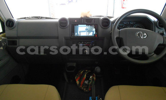 اشتري مستعمل Toyota Land Cruiser Beige سيارة في Maseru في Maseru اشتري مستعمل Toyota Land Cruiser Beige سيارة في Maseru في Maseru