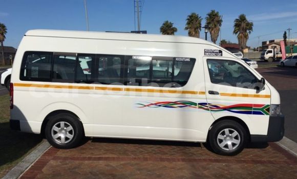 اشتري مستعمل Toyota Sprinter White سيارة في Maseru في Maseru اشتري مستعمل Toyota Sprinter White سيارة في Maseru في Maseru