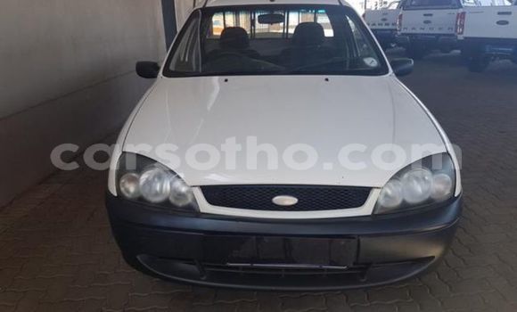 Buy Used Ford B-MAX White Car in Mafeteng in Mafeteng Buy Used Ford B-MAX White Car in Mafeteng in Mafeteng
