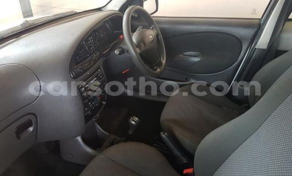 Buy Used Ford B-MAX White Car in Mafeteng in Mafeteng Buy Used Ford B-MAX White Car in Mafeteng in Mafeteng