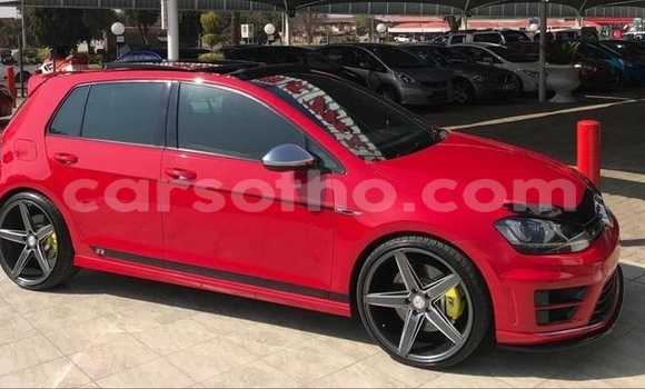 Sayi Na hannu Volkswagen Golf R Red Mota in Hlotse a Leribe Sayi Na hannu Volkswagen Golf R Red Mota in Hlotse a Leribe
