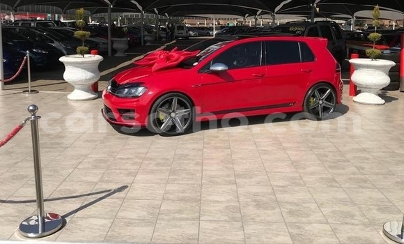 Sayi Na hannu Volkswagen Golf R Red Mota in Hlotse a Leribe Sayi Na hannu Volkswagen Golf R Red Mota in Hlotse a Leribe