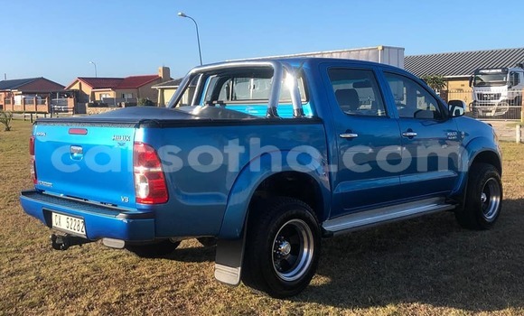 Acheter Occasion Voiture Toyota Hilux Bleu à Butha–Buthe, Thaba-Tseka Acheter Occasion Voiture Toyota Hilux Bleu à Butha–Buthe, Thaba-Tseka