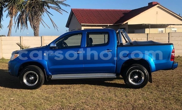 Acheter Occasion Voiture Toyota Hilux Bleu à Butha–Buthe, Thaba-Tseka Acheter Occasion Voiture Toyota Hilux Bleu à Butha–Buthe, Thaba-Tseka