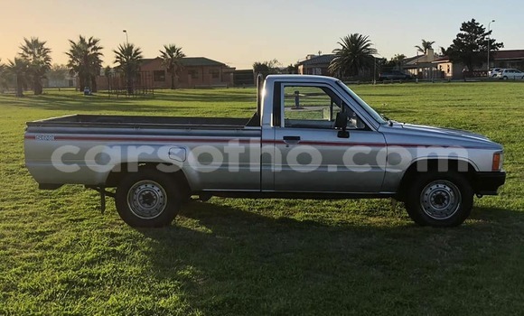 Acheter Occasion Voiture Toyota Hilux Gris à Butha–Buthe, Thaba-Tseka Acheter Occasion Voiture Toyota Hilux Gris à Butha–Buthe, Thaba-Tseka