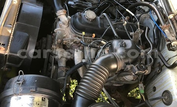 Acheter Occasion Voiture Toyota Hilux Gris à Butha–Buthe, Thaba-Tseka Acheter Occasion Voiture Toyota Hilux Gris à Butha–Buthe, Thaba-Tseka