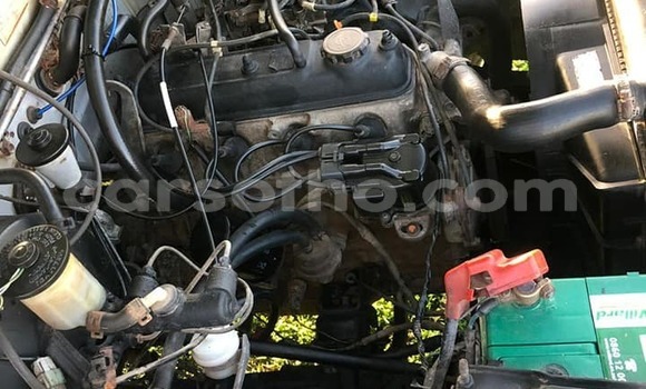 Acheter Occasion Voiture Toyota Hilux Gris à Butha–Buthe, Thaba-Tseka Acheter Occasion Voiture Toyota Hilux Gris à Butha–Buthe, Thaba-Tseka