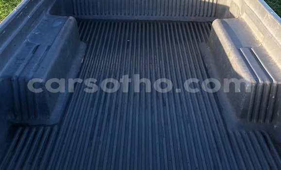 Acheter Occasion Voiture Toyota Hilux Gris à Butha–Buthe, Thaba-Tseka Acheter Occasion Voiture Toyota Hilux Gris à Butha–Buthe, Thaba-Tseka