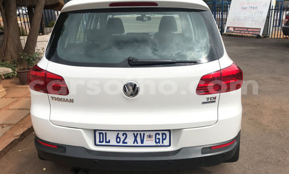 اشتري مستعمل Volkswagen Tiguan White سيارة في Hlotse في Leribe اشتري مستعمل Volkswagen Tiguan White سيارة في Hlotse في Leribe